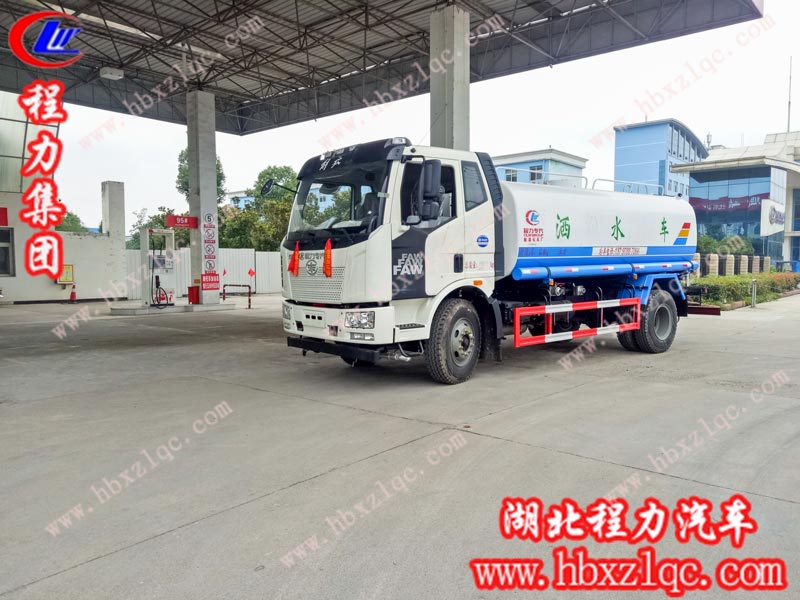 2019/06/27/，胡總在程力集團(tuán)自提一輛14方解放J6灑水車，單號：25199/70129